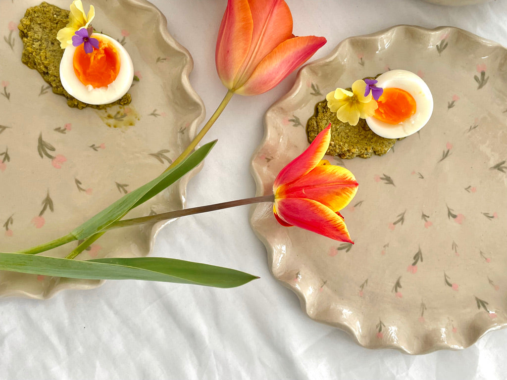 Assiette à fleurs - PRECOMMANDE
