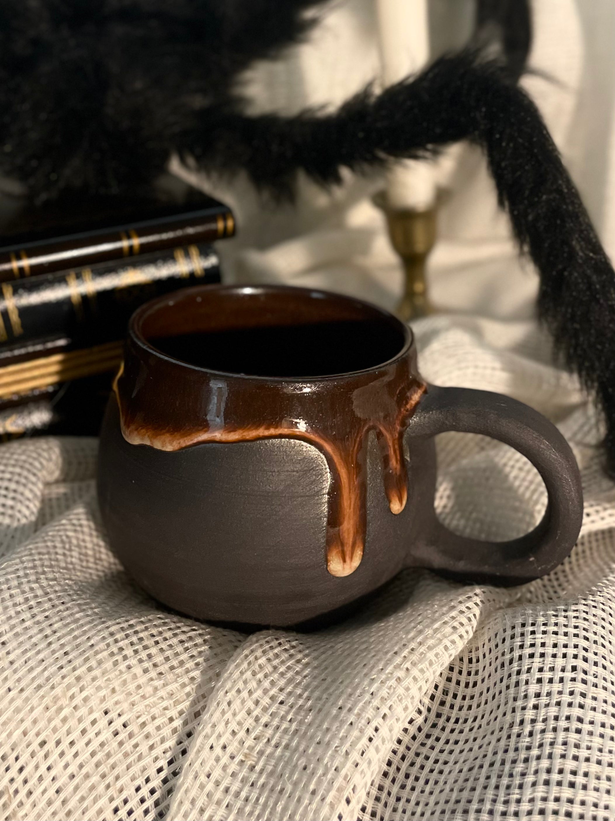 Mug chaudron débordant (dispo le 11/10)